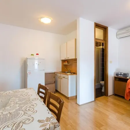 In 34774 Crikvenica